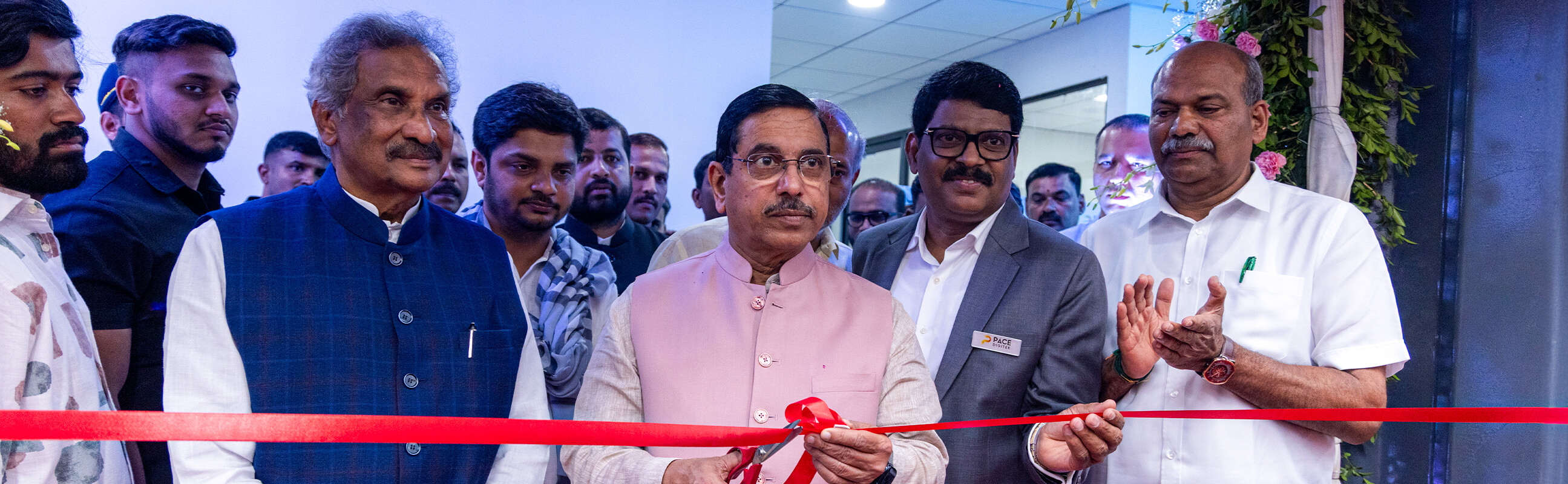 Pralhad Joshi inaugurates BESS in Bengaluru;  ₹5,400 cr additional VGF coming soon